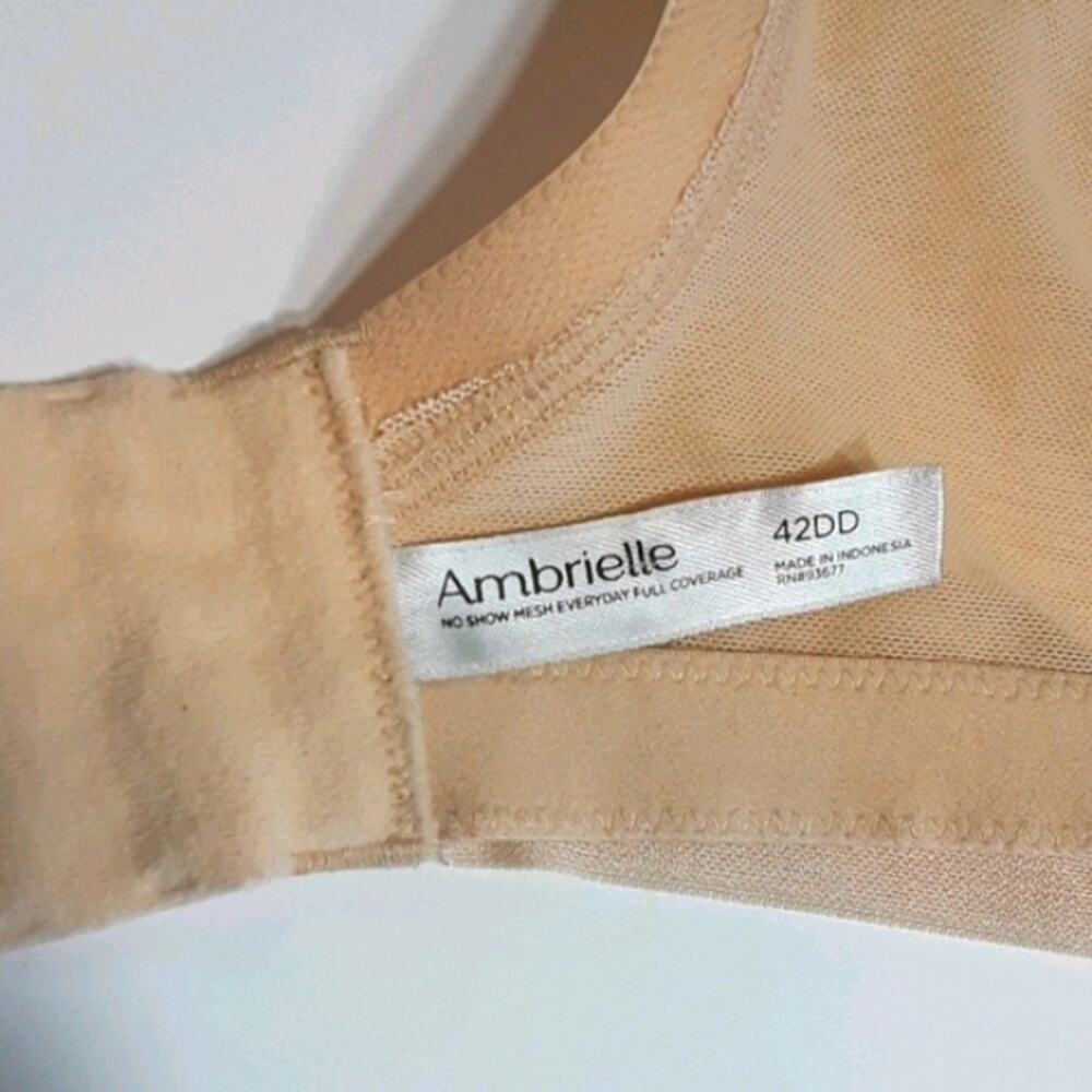 NWOT Ambrielle Womens Sz 42DD Beige Everyday Full Coverage No Show Bra - Picture 5 of 11